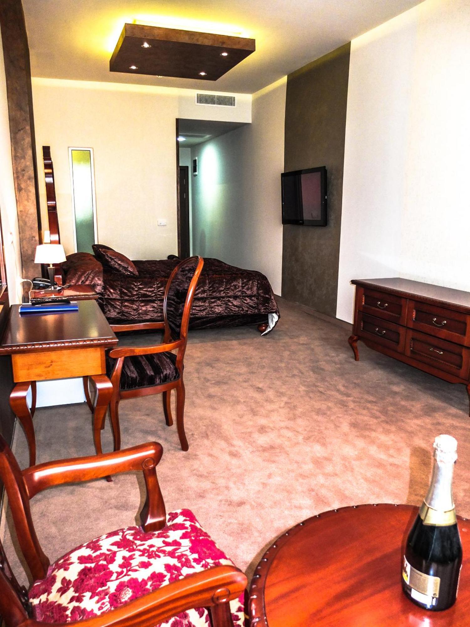 Hotel Putnik Novi Sad Room photo